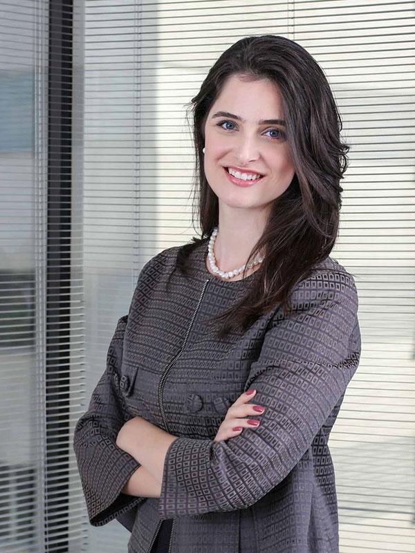 NADIA A. TÜCHUMANTEL HACKEROTT